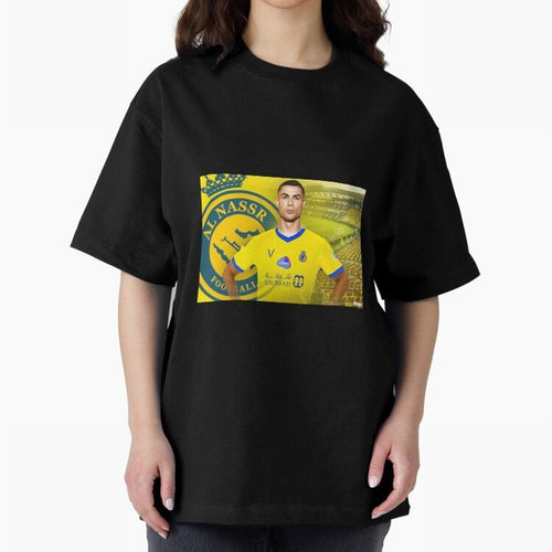 AL NASSR CRISTIANO RONALDO Oversized T-Shirt Relive Legendary Nights from FIFA World Cup 2026 for Fans of Cristiano Ronaldo and Brazil, Portugal and Argentina, Bringing Sports Nostalgia, International Competition, Famous Players and Unforgettable