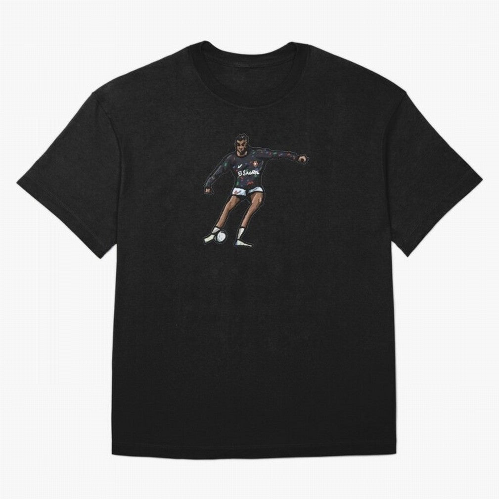 Ronaldo 900 goals design. Oversized T-Shirt Live for the Drama of FIFA World Cup 2026 Group Stage Capturing CR7, Argentina Energy, Football Festival Excitement, Trophy Ambitions, Country Rivalries and Star Player Buzz; Created for Match Day