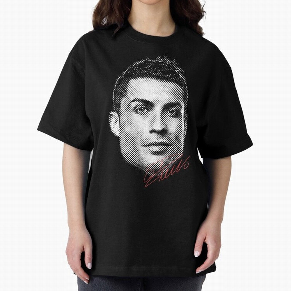 Cr7 Oversized T-Shirt Follow the Final Road of Global Football Passion for FIFA World Cup 2026 Group Stage, Built around Haaland, Brazil, Vintage Soccer Flavor, Modern Football Stars, National Flags and Final Night Emotion; Made for Collectors Who