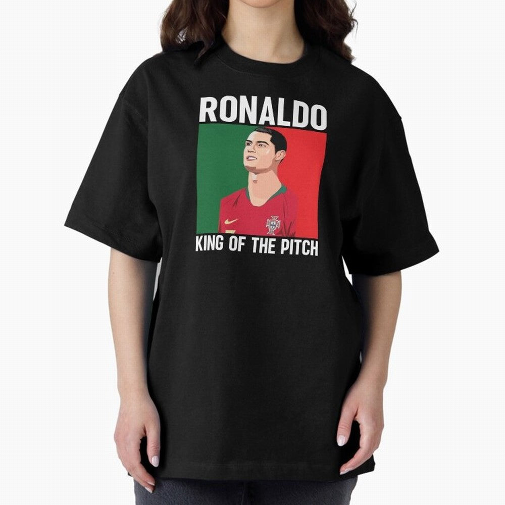Ronaldo: King Of The Pitch Oversized T-Shirt Carry Global Football Passion for FIFA World Cup 2026 USA Canada Mexico, Made for Haaland and Mbappe, Brazil, Portugal and Argentina, Soccer Culture, Superstar Moments, National Team Dreams and
