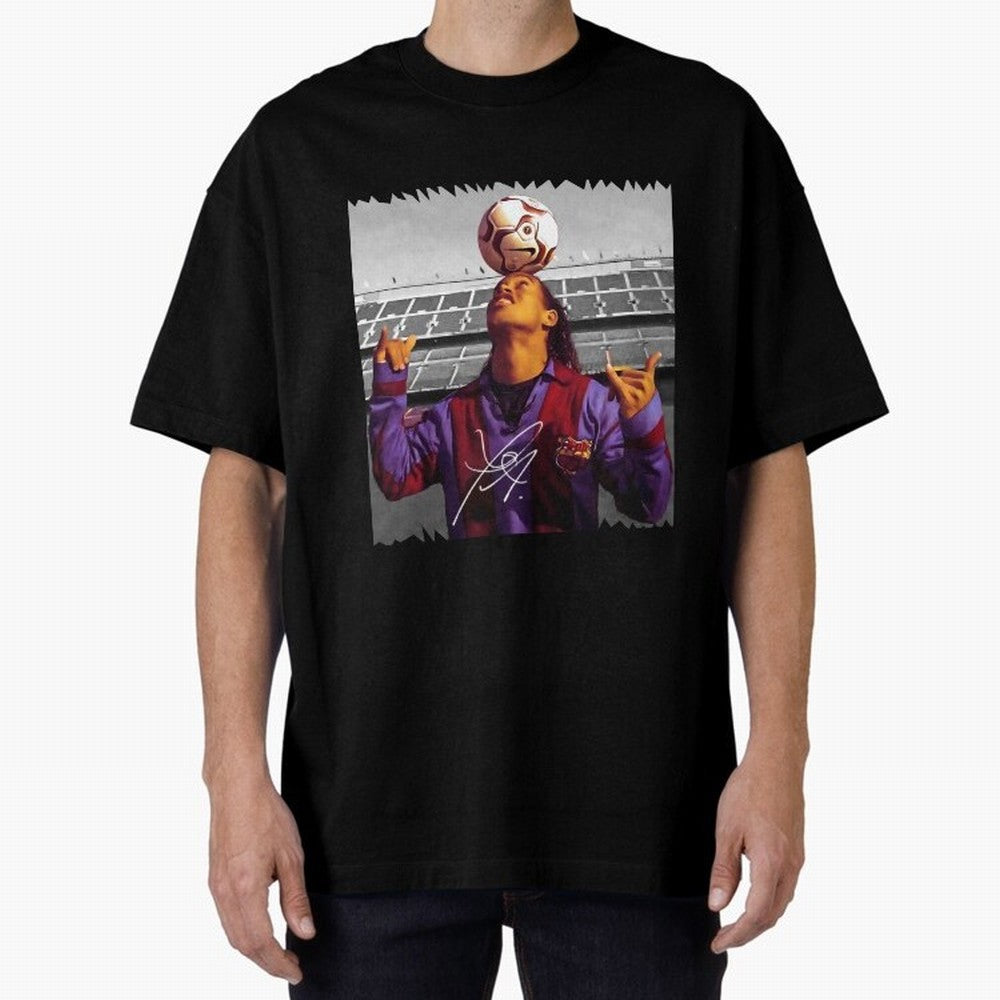 Ronaldinho - vintage Oversized T-Shirt Celebrate Fan Culture around the FIFA World Cup 2026 Journey through Cristiano Ronaldo Highlights, France and Portugal Pride, Championship Spirit, Famous Goals, Roaring Crowds and International Football Unity;