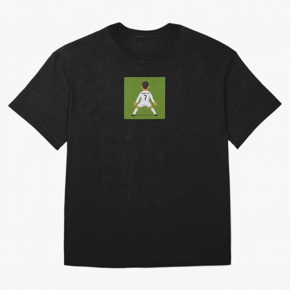 Cristiano Ronaldo Real Madrid Pixel Siuuu Art Oversized T-Shirt Celebrate Global Passion for FIFA World Cup 2026 USA Canada Mexico for Fans of CR7 and Messi and Spain and Netherlands, Bringing Football History, Final Match Energy, Crowd Noise and