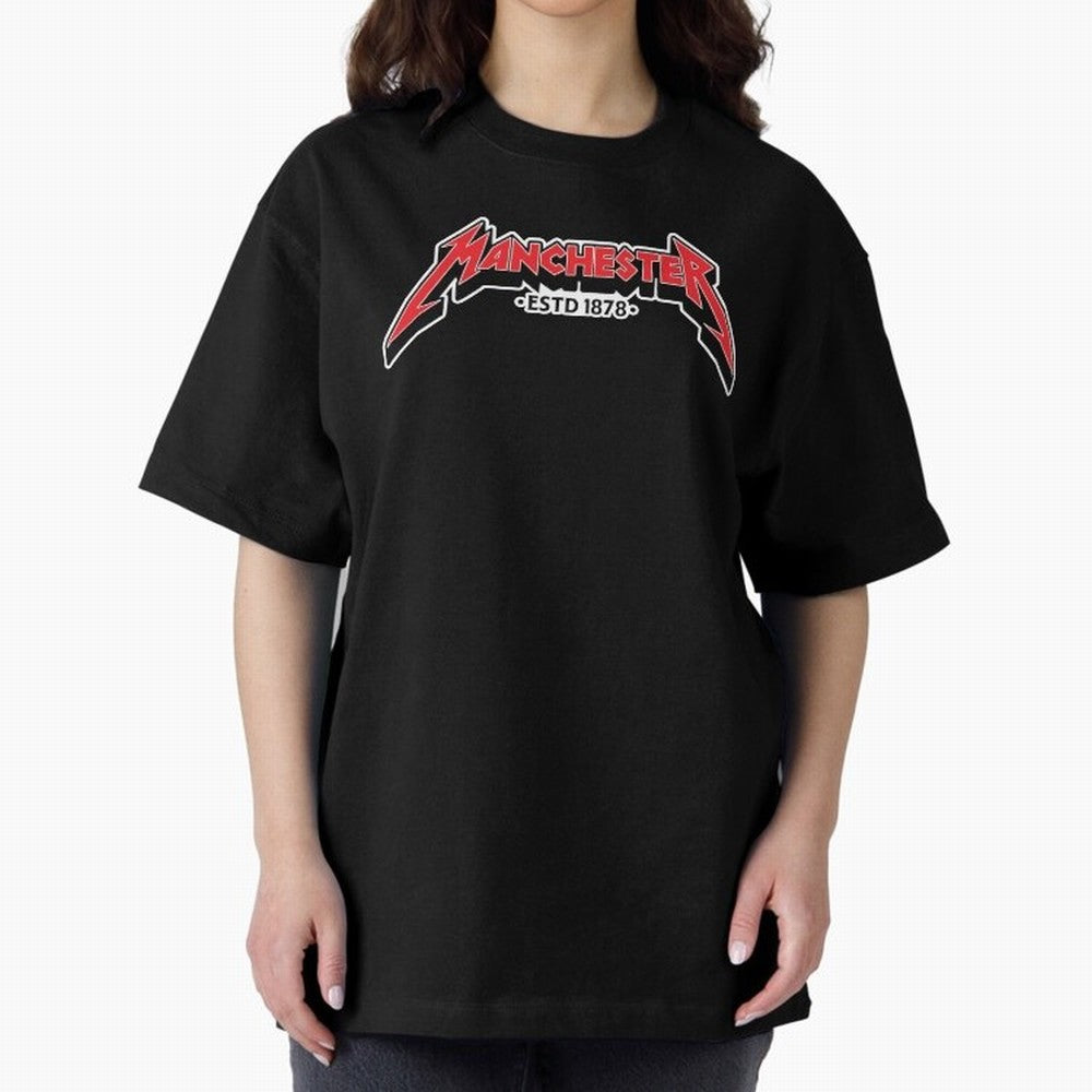Manchester United Metal Font Oversized T-Shirt Keep the Legacy of FIFA World Cup 2026 Group Stage Spirit, Driven by Netherlands, CR7 and Messi, Championship Spirit, Famous Goals, Roaring Crowds and International Football Unity; Perfect for People