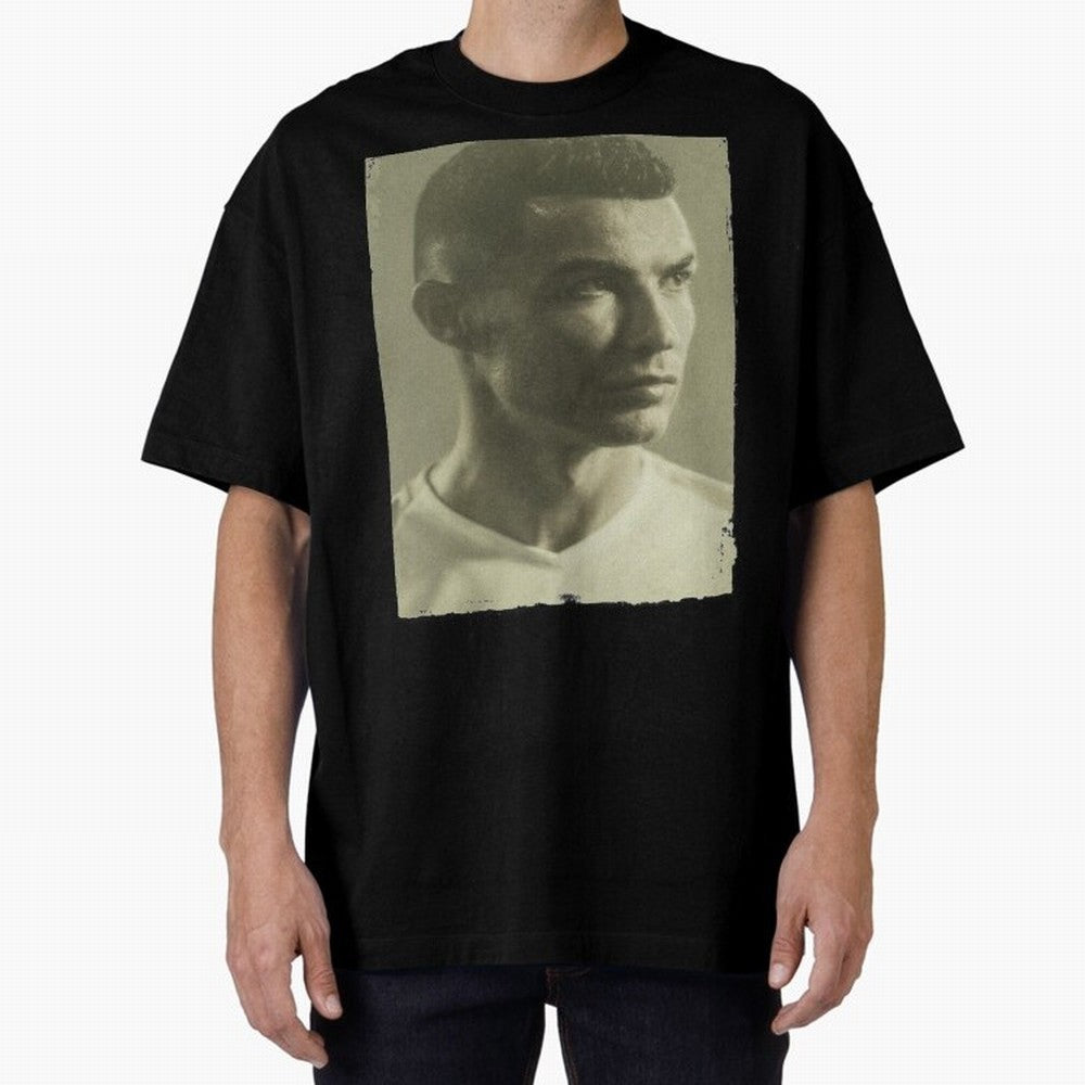 Cristiano Ronaldo Fan Art Oversized T-Shirt Relive the FIFA World Cup 2026 Journey through Haaland and Mbappe Highlights, Argentina Pride, Worldwide Fan Energy, Dramatic Goals, Stadium Lights and Championship Celebrations; Perfect for People Who