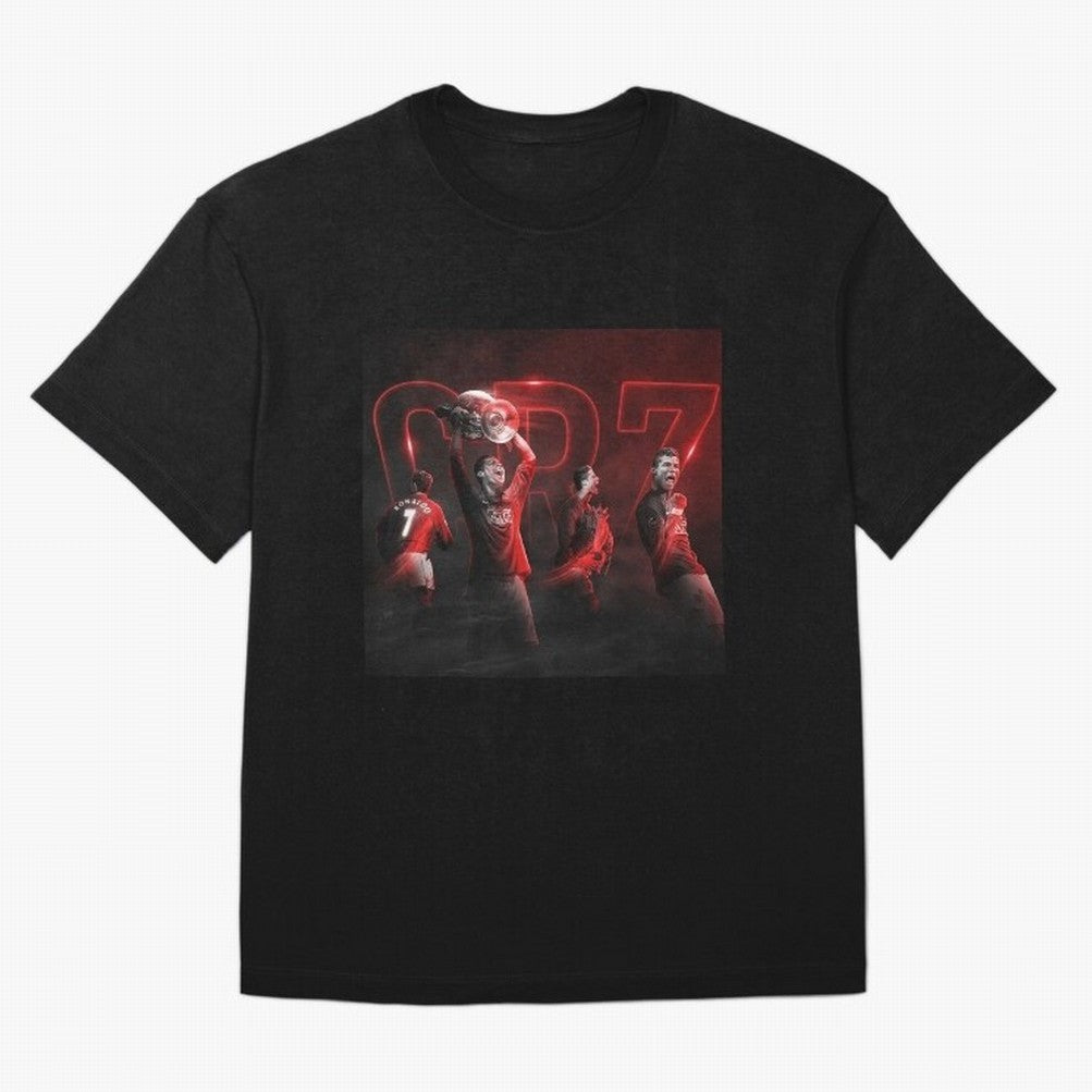 Cristiano Ronaldo in Manchester United Oversized T-Shirt Enjoy FIFA World Cup 2026 Spirit, Highlighting Argentina, CR7 and Messi, Supporter Pride, Iconic Celebrations, Legendary Names and Global Match Day Energy; Ideal for Passionate Fans Who Love