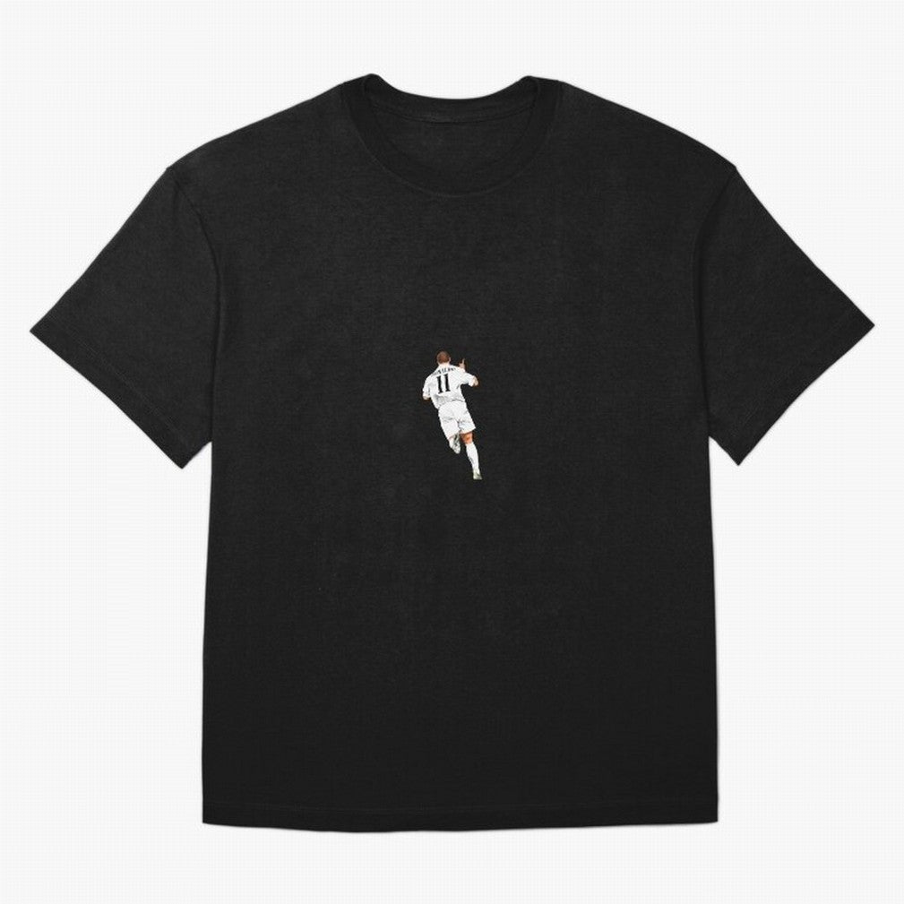 Ronaldo Nazario Minimalist Oversized T-Shirt Support the FIFA World Cup 2026 Journey through Haaland Highlights, Argentina, France and Brazil Pride, Championship Spirit, Famous Goals, Roaring Crowds and International Football Unity; Great for Watch