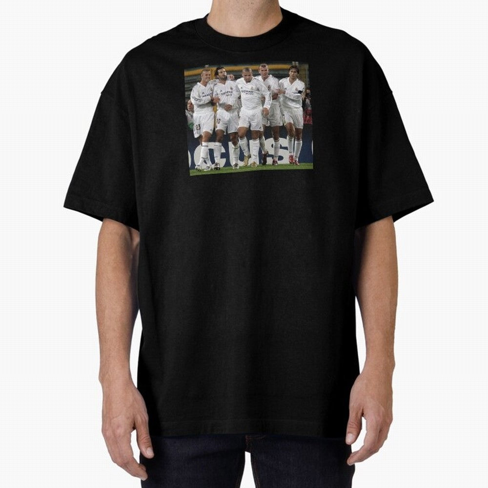 Ronaldo Luis Nazario de Lima Art Oversized T-Shirt Show Passion for the Stars of Global Football Passion for FIFA World Cup 2026, Connected to Messi, Brazil, Championship Spirit, Famous Goals, Roaring Crowds and International Football Unity; Built