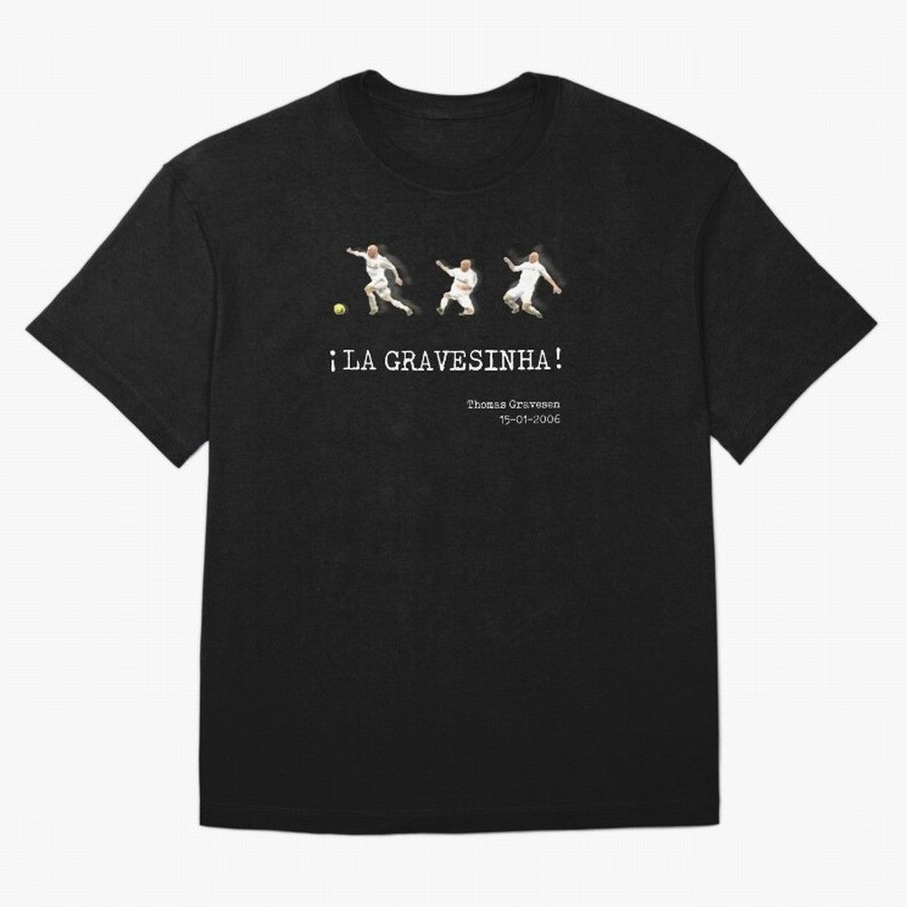 ?La Gravesinha! Oversized T-Shirt Celebrate Global Passion for Global Football Passion for FIFA World Cup 2026 Group Stage, Celebrating CR7 and Messi, France and Portugal, Football Festival Excitement, Trophy Ambitions, Country Rivalries and Star