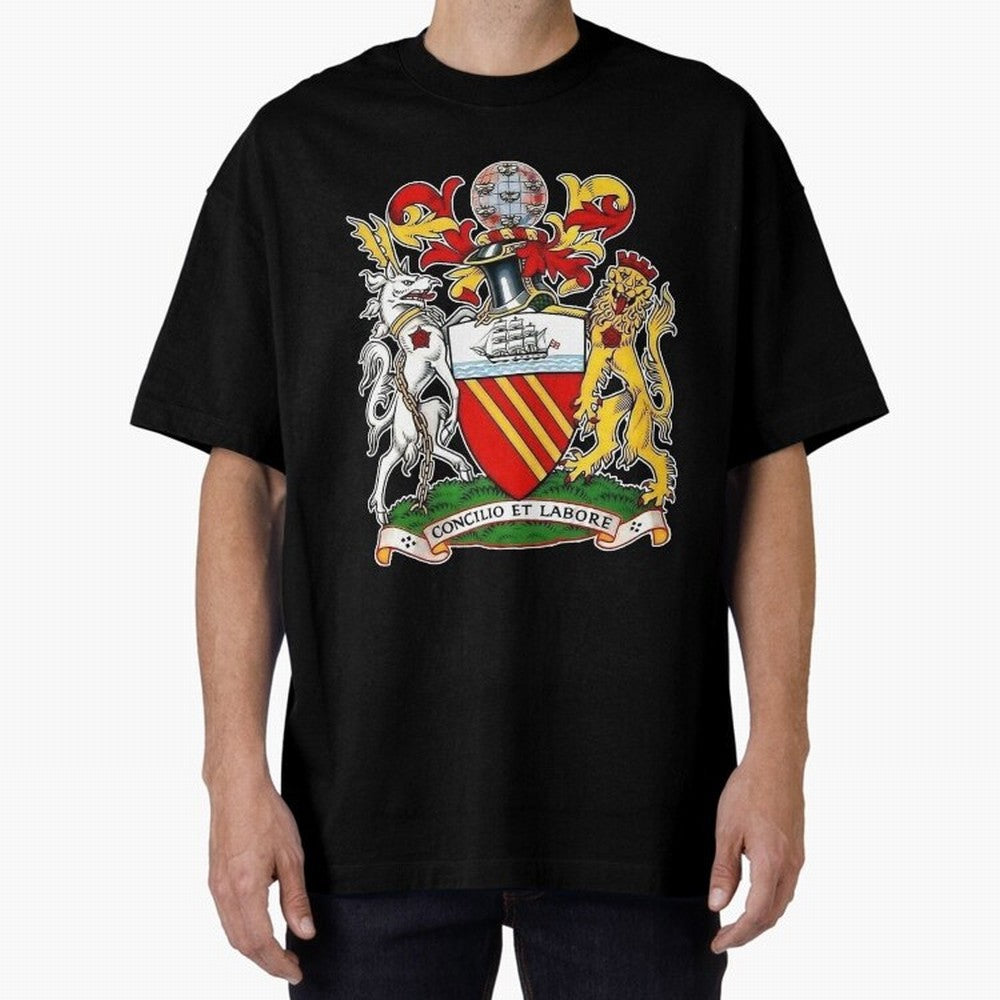 1902 -1960 The First UNITED Crest Large Oversized T-Shirt Bring International Match Energy to FIFA World Cup 2026 USA Canada Mexico Capturing Messi and Cristiano Ronaldo, Germany Energy, Goal Celebration Energy, Supporter Heritage, Football Icons