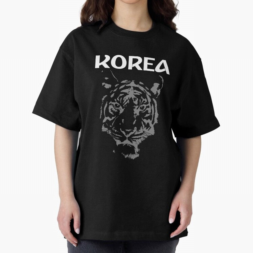 Team Korea Soccer Oversized T-Shirt Honor Match Day Hype around FIFA World Cup 2026 Group Stage, CR7 and Messi, France, Global Supporter Spirit, Legendary Goals, National Colors and Tournament Celebration; Great for Supporters Who Love Legendary