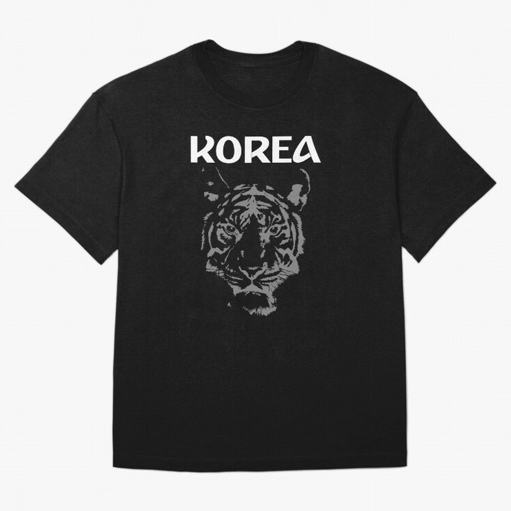 Team Korea Soccer Oversized T-Shirt Honor Match Day Hype around FIFA World Cup 2026 Group Stage, CR7 and Messi, France, Global Supporter Spirit, Legendary Goals, National Colors and Tournament Celebration; Great for Supporters Who Love Legendary