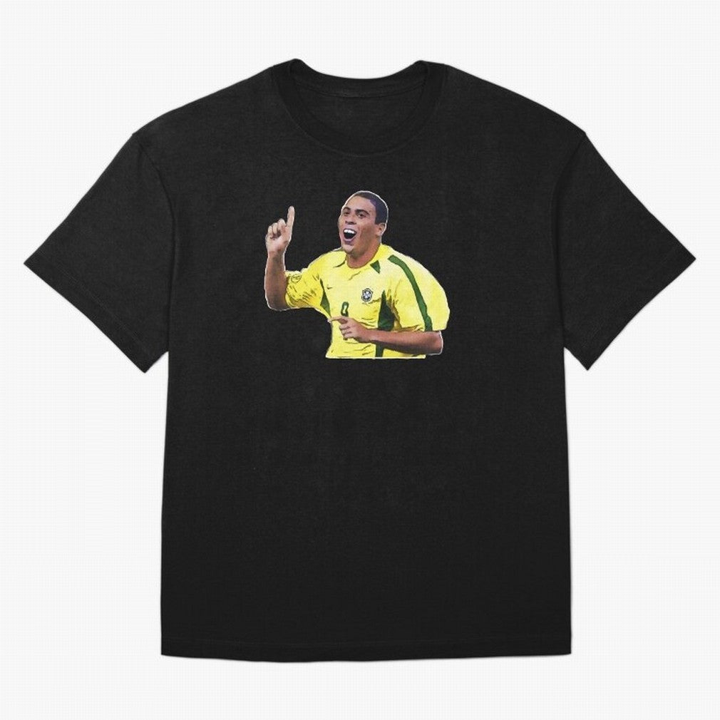 Ronaldo R9 - Brazil Oversized T-Shirt Celebrate Global Passion for FIFA World Cup 2026 USA Canada Mexico for Fans of CR7 and Messi and Spain and Netherlands, Bringing Football History, Final Match Energy, Crowd Noise and Once in a Lifetime Moments;