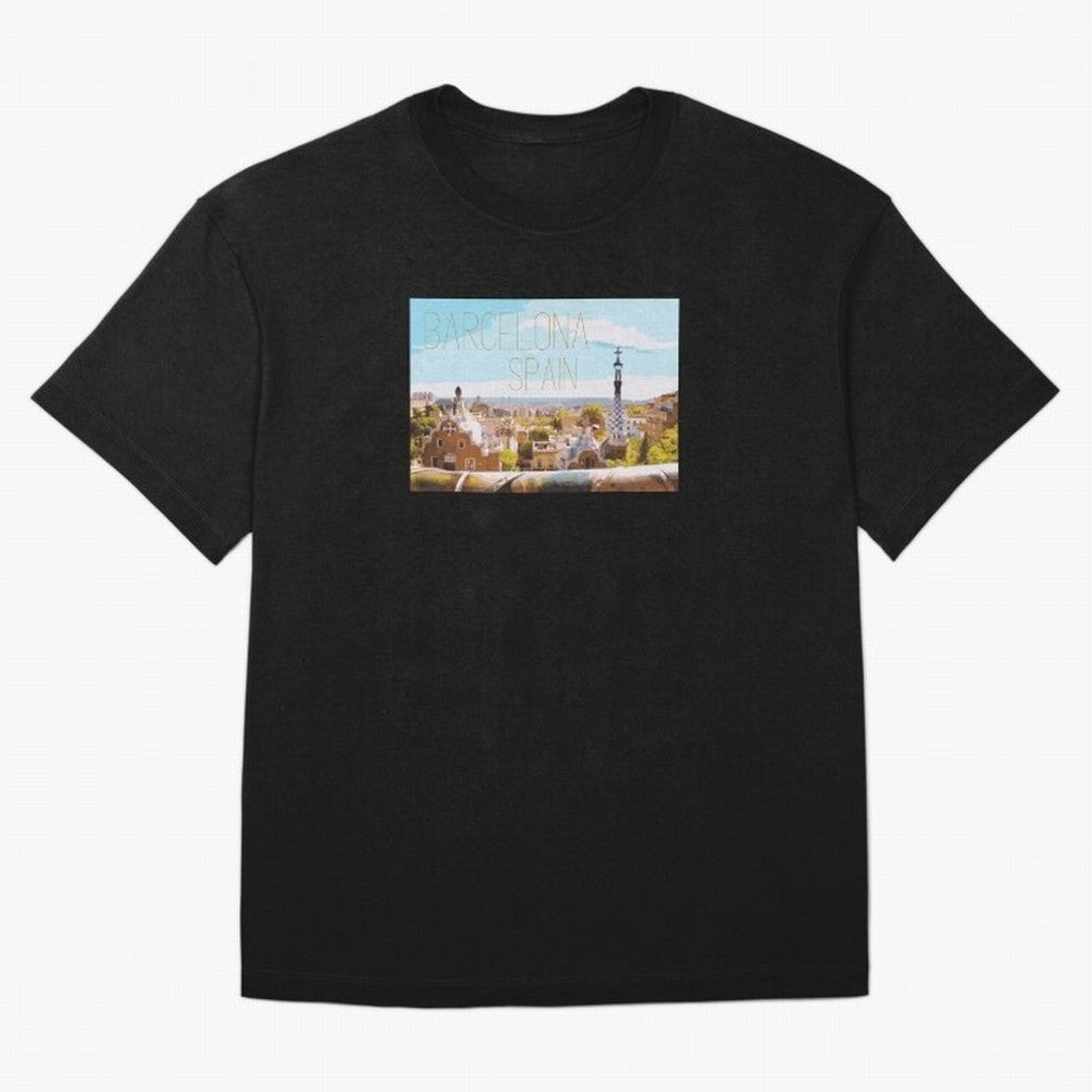 Barcelona Print Oversized T-Shirt Celebrate Soccer Greatness during the FIFA World Cup 2026 Group Stage Journey through Messi, Neymar and Mbappe Highlights, Spain and Netherlands Pride, Global Supporter Spirit, Legendary Goals, National Colors and