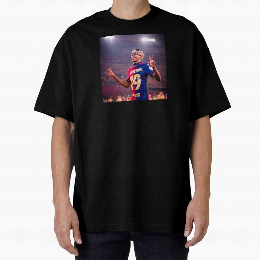 Lamine Yamal Oversized T-Shirt Capture Match Day Hype around FIFA World Cup 2026, Cristiano Ronaldo, Haaland and CR7, Argentina and Brazil, Retro Football Energy, Iconic Rivalries, Trophy Chase Drama and Stadium Atmosphere; Ideal for Football Dads,