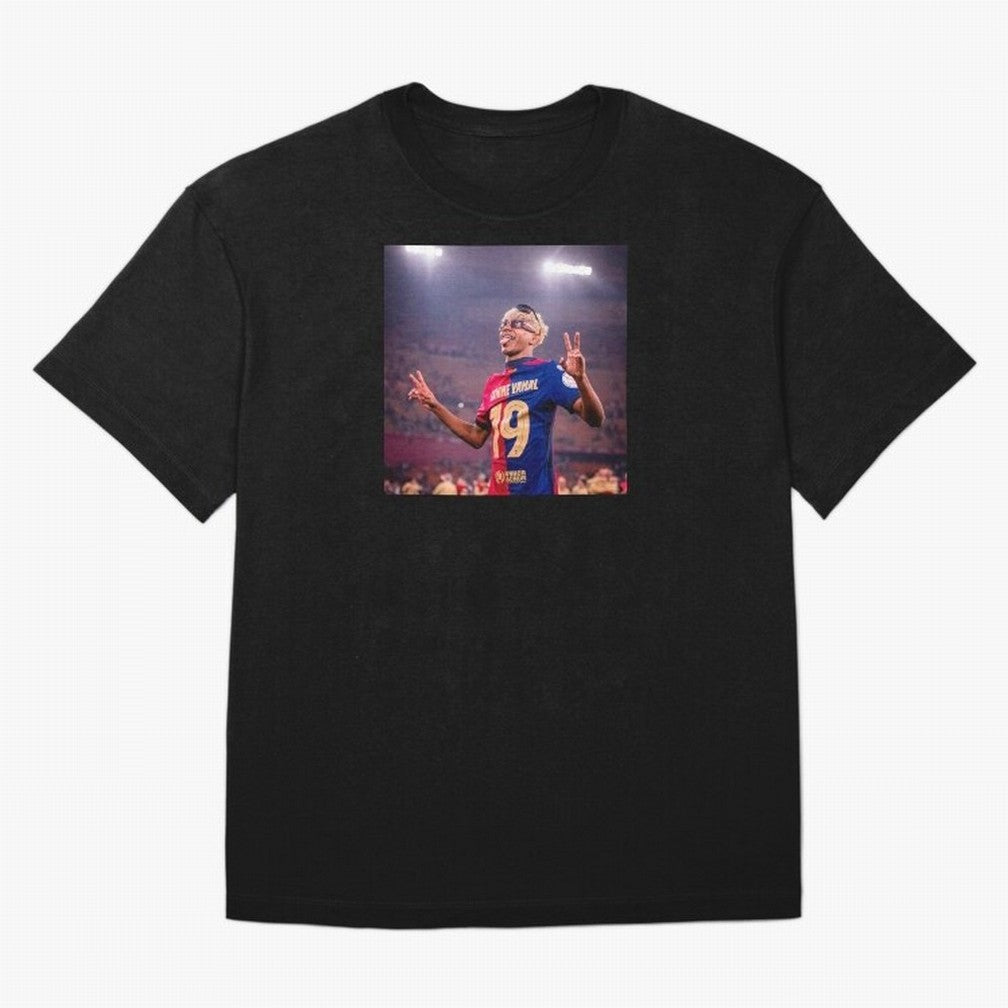 Lamine Yamal Oversized T-Shirt Capture Match Day Hype around FIFA World Cup 2026, Cristiano Ronaldo, Haaland and CR7, Argentina and Brazil, Retro Football Energy, Iconic Rivalries, Trophy Chase Drama and Stadium Atmosphere; Ideal for Football Dads,